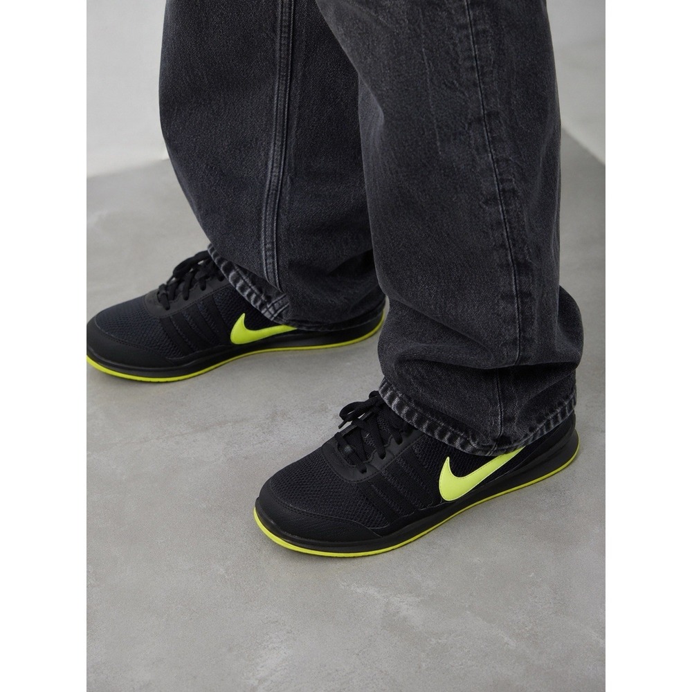 Nike Phantom Indoor Soccer Shoe Sz 8 Phantom Black/volt Futsal Training EUC